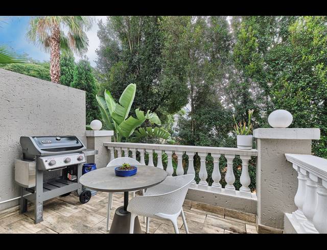 1 BEDROOM APARTMENT TO LET IN MELROSE